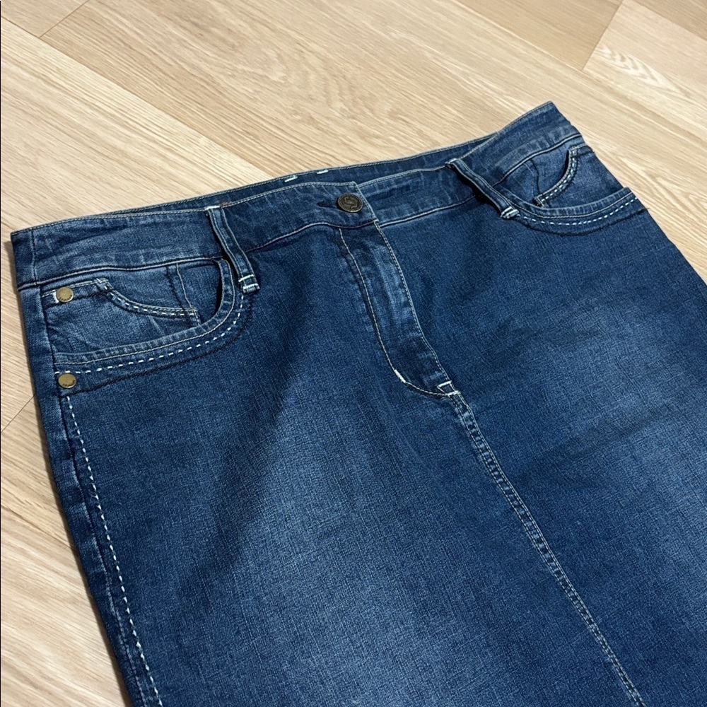 Vintage (10) SPANNER Denim Skirt Above Knee Stitch Detail Pockets Back Pleats - Picture 4 of 14